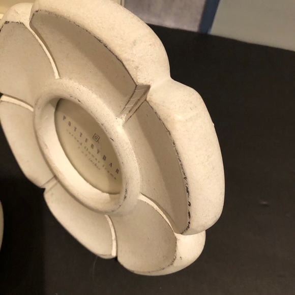 Pottery Barn 3x3 White Distressed Flower Frame - Picture 8 of 11